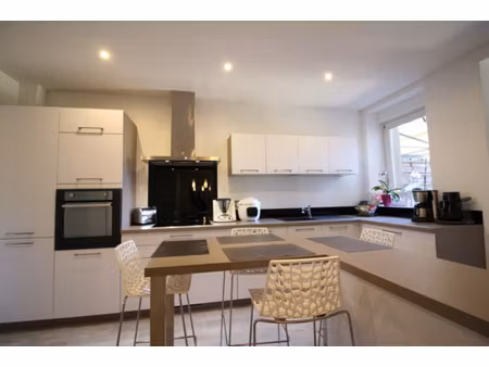 maison familiale 5 pièces 183 m²