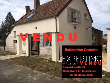 v endu maison de type longère rénovée 4 pièces dépendances sur parcelle de 1266m2 à 5 min 