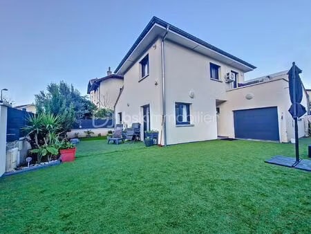 maison de 114 45 m² à le pont-de-claix