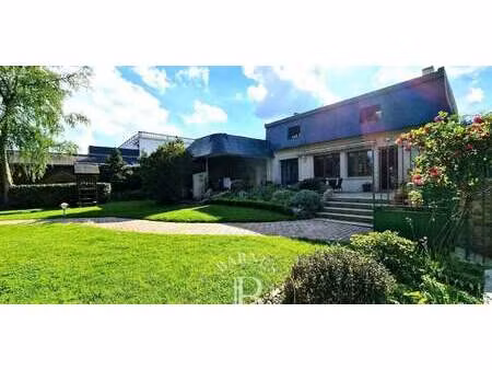 maison avec piscine vieille-eglise-en-yvelines (78)