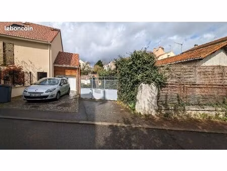 a vendre box corbeil essonne