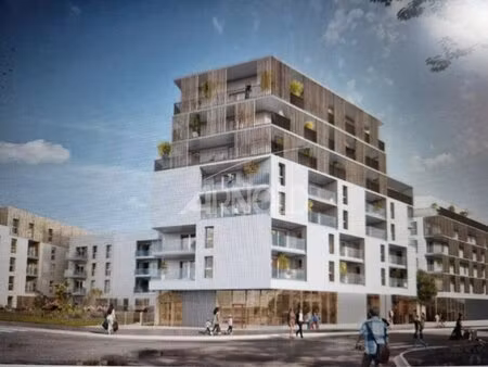 nantes perverie cellule 148 m² a louer