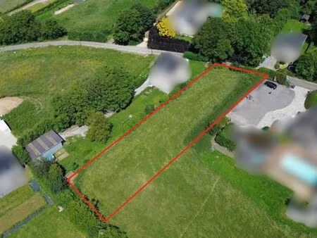 superbe terrain à bâtir dans un cadre exceptionnel