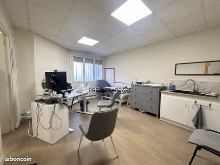 local 182 m² houilles