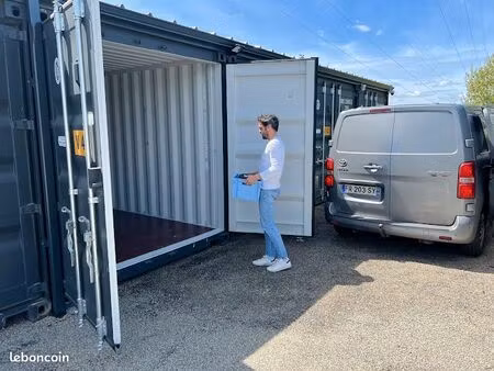 garde meubles - box de stockage