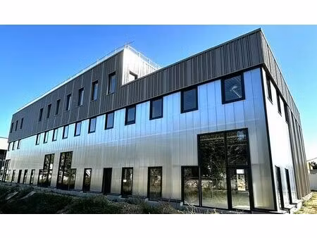 location bureau le petit quevilly 463 m²