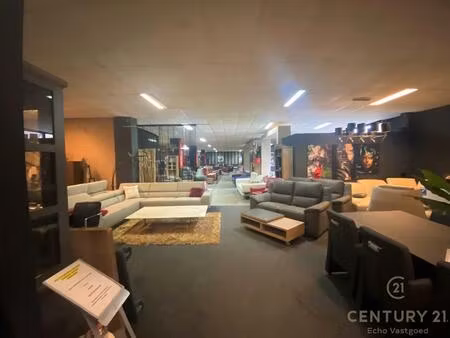 handelspand met opp. van 600m² te oud-turnhout