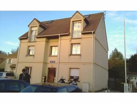 location appartement 1 pièce 32 m² à chilly-mazarin (91380)