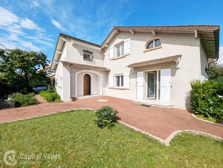 maison 6 pièces - 137m2