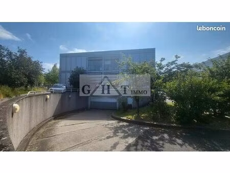 local industriel 540 m²