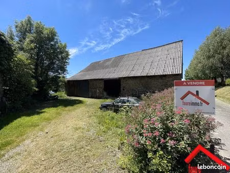 grange 1 pièce 250 m²