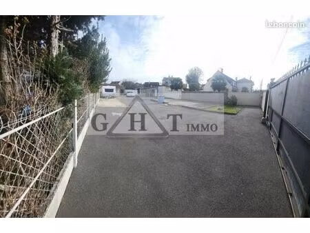 terrain 546 m² les pavillons sous bois