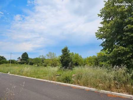 terrain constructible de 1 170 m2