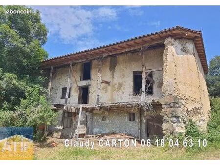 maison 1 pièce 150 m²