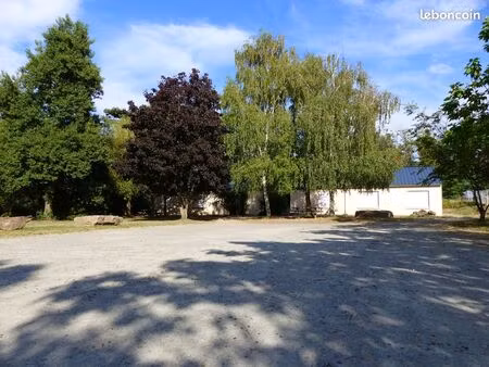 gîte de groupe + petit gîte avec logement de fonction sur