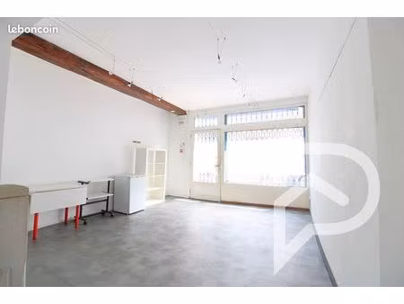 local commercial 130 m² pont sainte maxence
