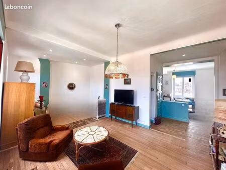 appartement 2 pièces 73 m²