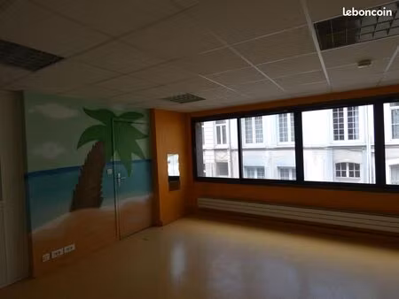 bureaux 715 m² dunkerque