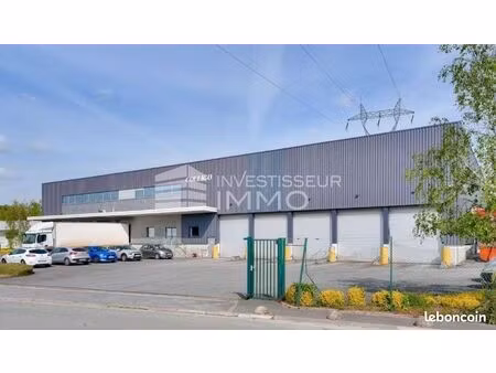 local d'activité 3 668 m²