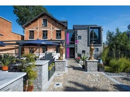 bien exceptionnel à vendre au cœur du centre de marche