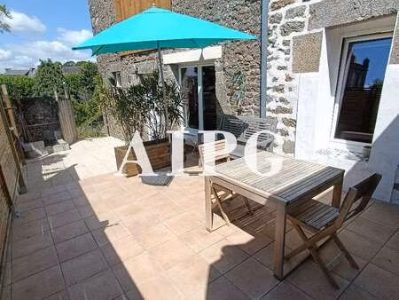 vente maison à rostrenen (22110) : à vendre / 190m² rostrenen