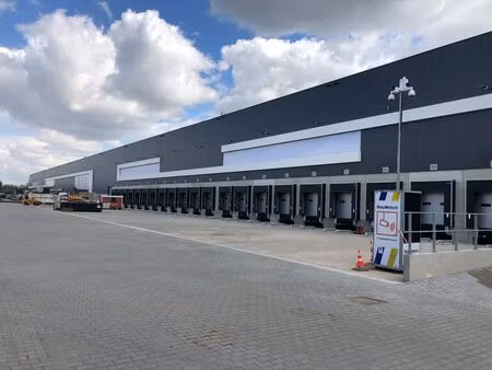 bien professionnel à louer à boom € 72.497 (kqpj2) - oreon properties herentals | zimmo