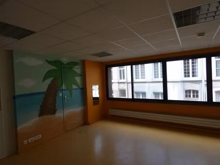 à louer bureau 715 m² – 7 650 € |dunkerque