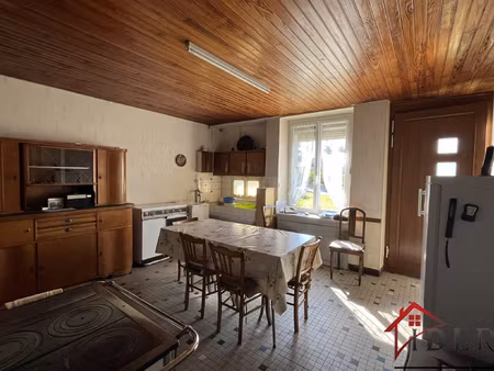 maison de village de 107 m2 habitables- terrain 227m2- idéa