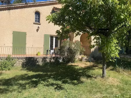 vente villa 5 pièces 121 m² à crillon-le-brave (84410)  318 000 €
