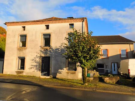 immeuble à vendre à châlus (87230) - haute-vienne