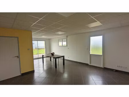location commerce 1 pièce 38 m² à aiserey (21110)