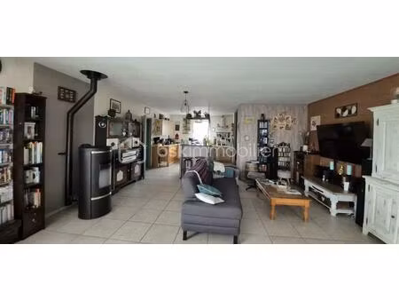 maison contemporaine de 111 m² à prin-deyrancon