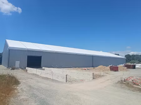 location entrepôt / local industriel  150.00m²  sallertaine