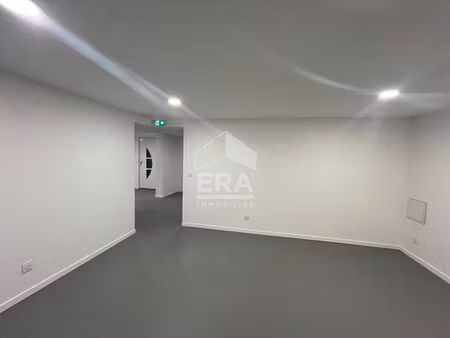 local commercial étampes