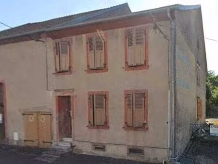 maison à fort potentiel à rénover avec grange à woustviller