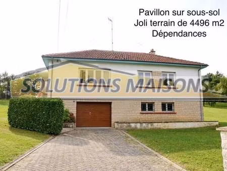 pavillon sur joli parc de 44 96 ares