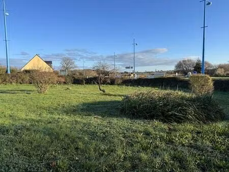 terrain centre penestin 800 m2
