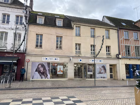 vente bureaux ou appartements plein centre de sens