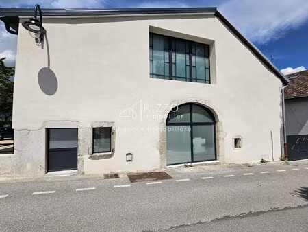 maison de luxe à vendre à chevry