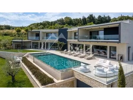 villa de 7 pièces de luxe en location châteauneuf-grasse  france