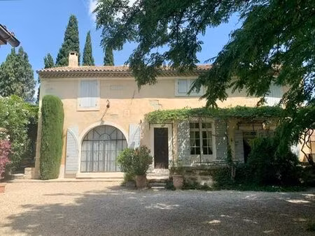 maison de 7 pièces de luxe en location barbentane  provence-alpes-côte d'azur