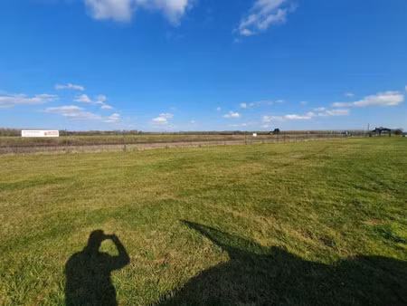 vente terrain 632 m² à flavy-le-martel (02520)  19 300 €