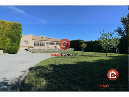 vente maison 8 pièces 214 m² laudun-l'ardoise (30290)