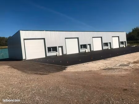 cellules artisanales commerciales ou de stockage