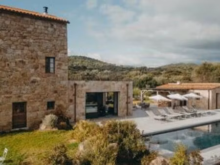 maison de 6 pièces de luxe en location serra-di-ferro  france