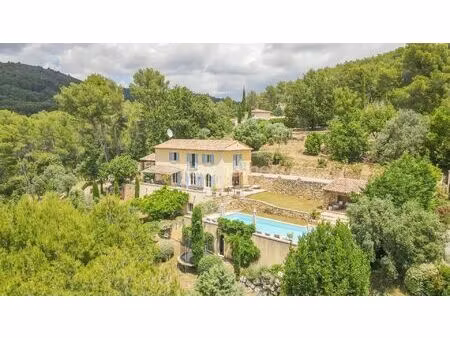 vente maison 7 pièces 185 m² fayence (83440)