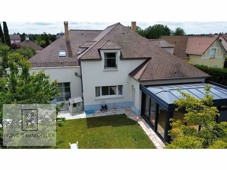 vente maison 9 pièces 348 m² à magny-le-hongre (77700)  1 730 000 €