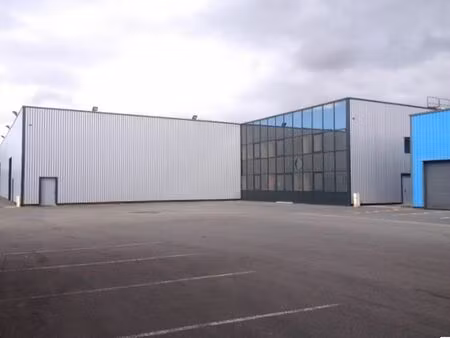 location local d'activités libercourt 2 795 m²