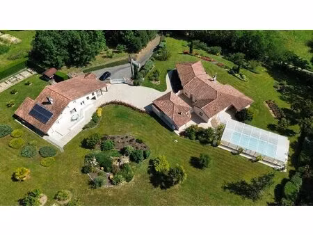 véritable coup de coeur - ensemble immobilier composé de deux maison sur un terrain de plu