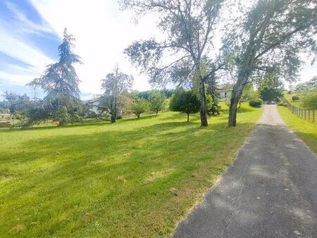 vente maison 5 pièces 158 m² caussade (82300)